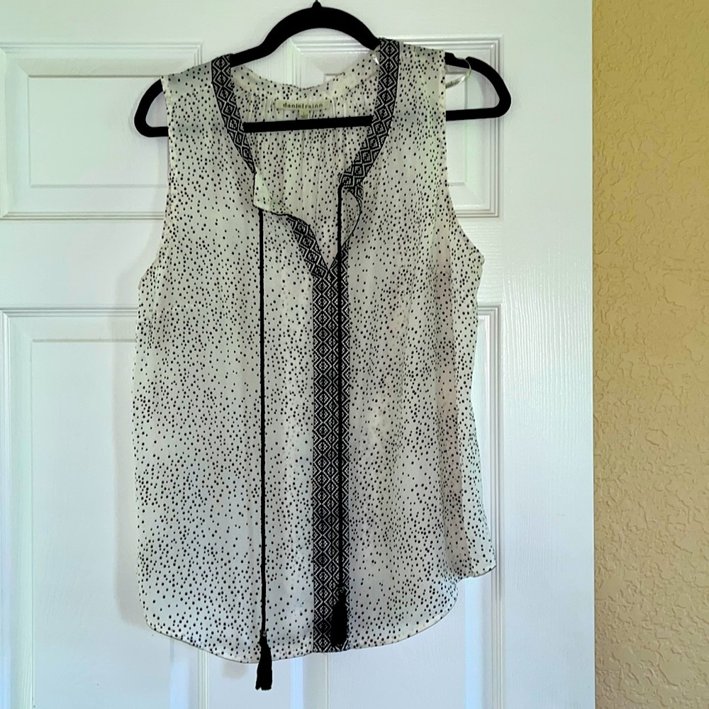 5 for $25 on select items 
Daniel rainn flowing blouse